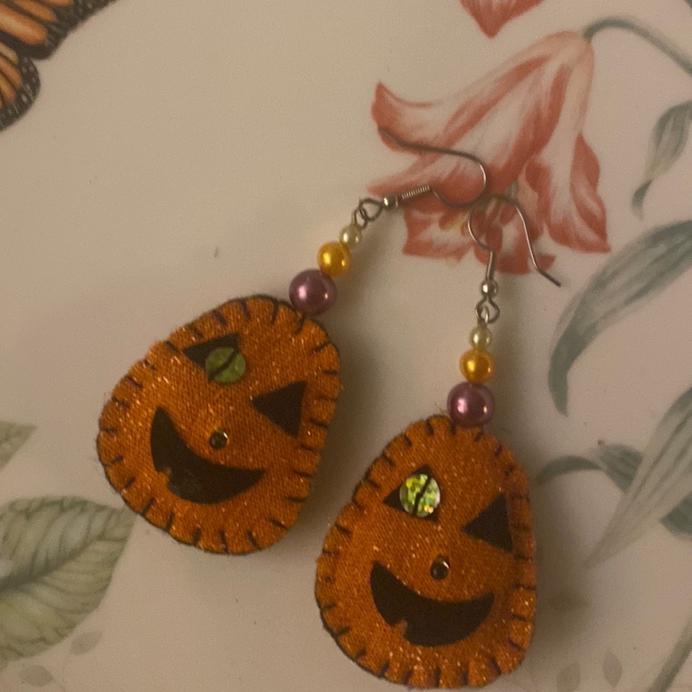 🌻SALE🌻Halloween Earrings